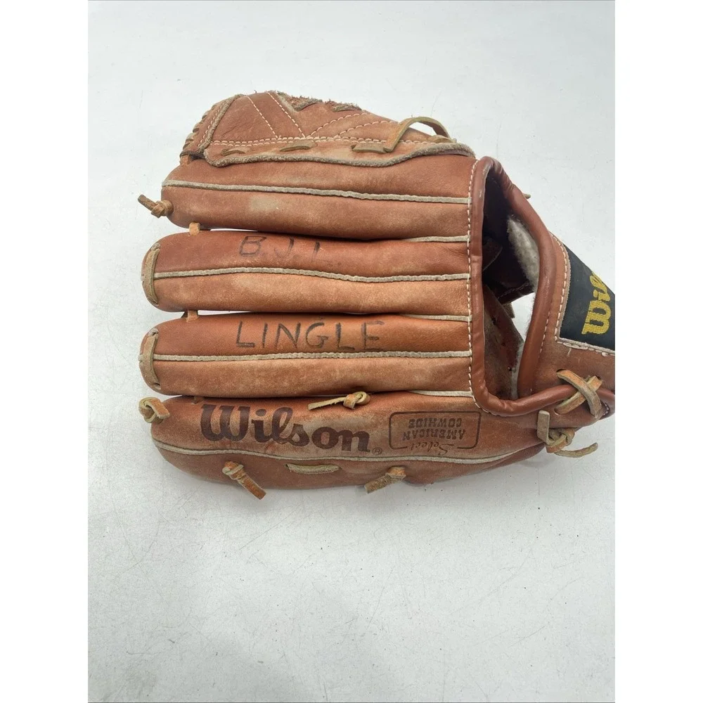 Wilson Roger Clemens RHT Baseball Glove Mitt Model #A2160 Vintage Roger Clemens
